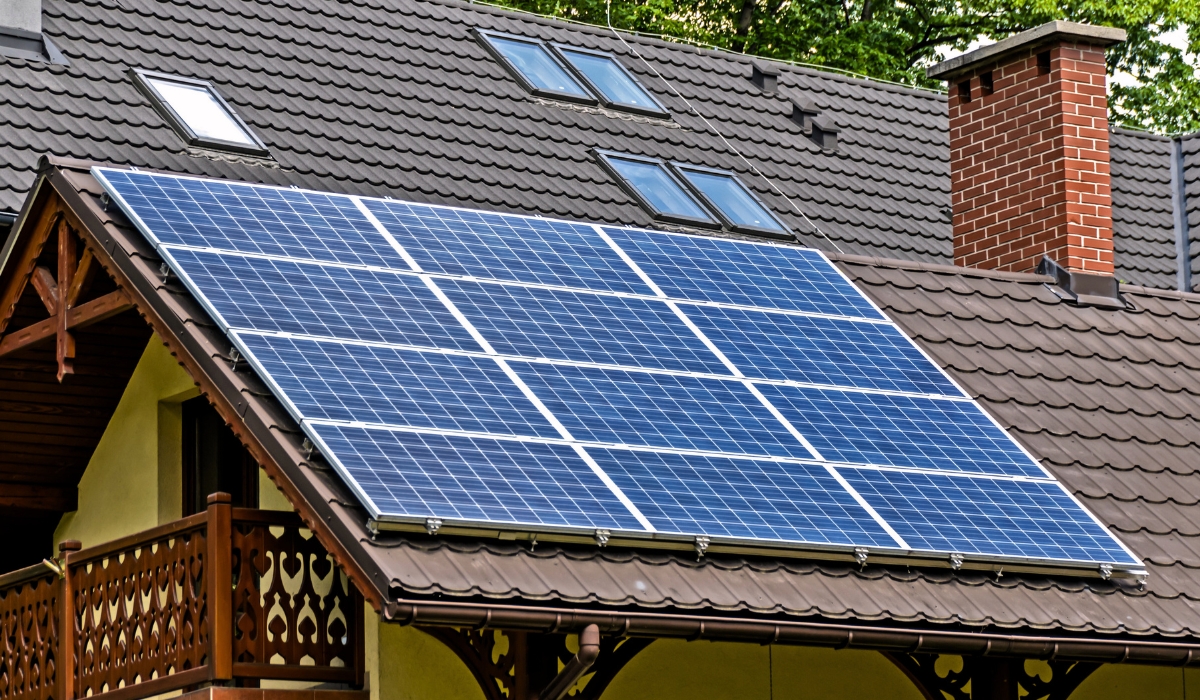 Produce both electricity and hot water from a single panel. The EXCELL 540 W PV-T from Solimpeks is your next-generation hybrid solar solution—ideal for homes, hotels, and industrial sites.